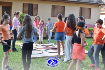 Festa das Cores é marcada por muita alegria e diversão