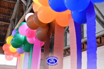 Festa das Cores é marcada por muita alegria e diversão