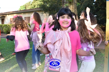 Festa das Cores é marcada por muita alegria e diversão