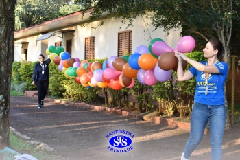 Festa das Cores é marcada por muita alegria e diversão