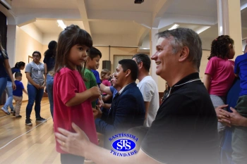 Homenagem aos pais dos alunos do Infantil 1, 2 e 3