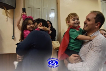 Homenagem aos pais dos alunos do Infantil 1, 2 e 3