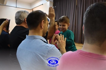 Homenagem aos pais dos alunos do Infantil 1, 2 e 3