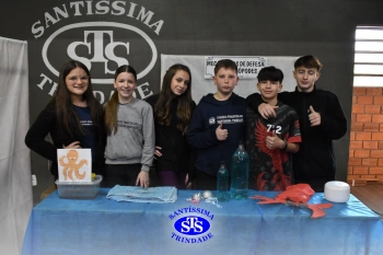 7º ano | Feira de Ciências promove múltiplas aprendizagens