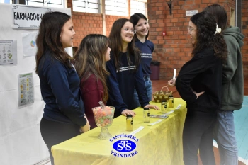 7º ano | Feira de Ciências promove múltiplas aprendizagens