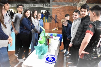 7º ano | Feira de Ciências promove múltiplas aprendizagens