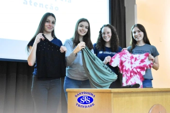 Alunos apresentam projetos criados para a Feira de Soluções Ambientais