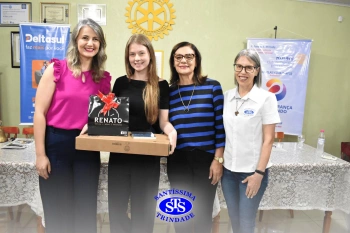 Alunos são premiados em concurso de redação