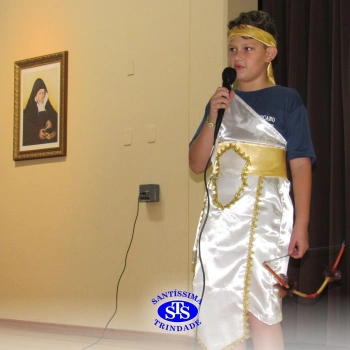 Festa do Olimpo, com alunos do 6º ano