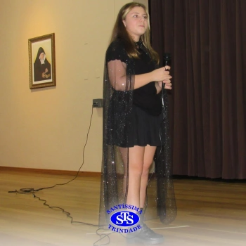 Festa do Olimpo, com alunos do 6º ano