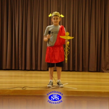 Festa do Olimpo, com alunos do 6º ano