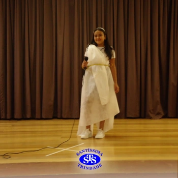 Festa do Olimpo, com alunos do 6º ano