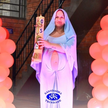 Crianças do 1º e 2º ano expressam todo o seu amor nas homenagens às mães