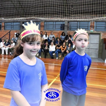 Crianças do 1º e 2º ano expressam todo o seu amor nas homenagens às mães