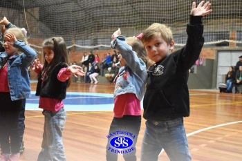 Homenagem aos pais dos alunos do Infantil 1, 2, 3 e 4