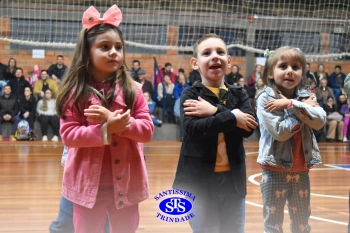 Homenagem aos pais dos alunos do Infantil 1, 2, 3 e 4