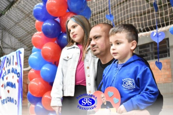Homenagem aos pais dos alunos do Infantil 4