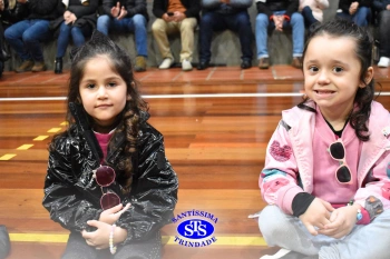 Homenagem aos pais dos alunos do Infantil 1, 2, 3 e 4