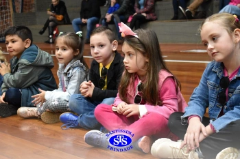 Homenagem aos pais dos alunos do Infantil 1, 2, 3 e 4