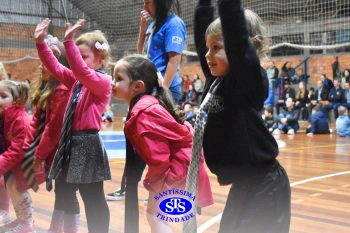 Homenagem aos pais dos alunos do Infantil 1, 2, 3 e 4