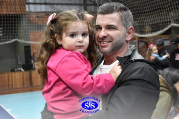 Homenagem aos pais dos alunos do Infantil 1, 2, 3 e 4