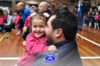 Homenagem aos pais dos alunos do Infantil 1, 2, 3 e 4