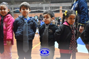 Homenagem aos pais dos alunos do Infantil 1, 2, 3 e 4