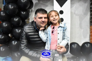 Homenagem aos pais dos alunos do Infantil 1, 2, 3 e 4