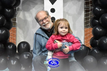 Homenagem aos pais dos alunos do Infantil 1, 2, 3 e 4