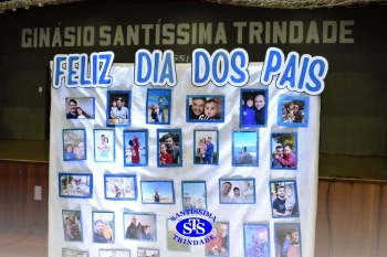 Homenagem aos pais dos alunos do Infantil 1, 2, 3 e 4