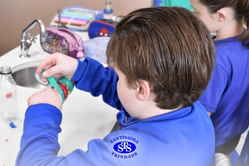 Alunos confeccionam ampulheta para cronometrar o tempo | 2º ano