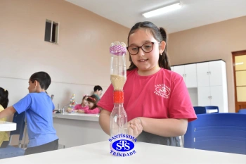 Alunos confeccionam ampulheta para cronometrar o tempo | 2º ano