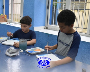 4º ano participa de Oficina de Desenho e cria telas