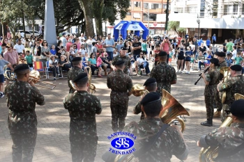 Comemoração dos 110 anos do Colégio no 2º Santíssimas Day 
