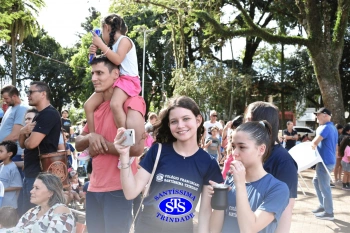 Comemoração dos 110 anos do Colégio no 2º Santíssimas Day 