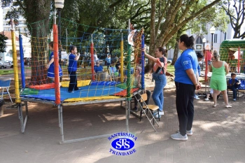 Comemoração dos 110 anos do Colégio no 2º Santíssimas Day 