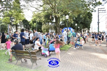Comemoração dos 110 anos do Colégio no 2º Santíssimas Day 