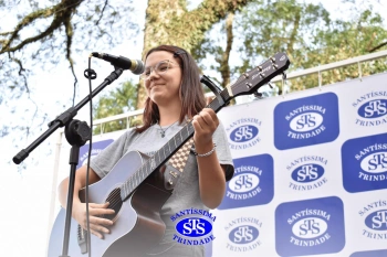 Comemoração dos 110 anos do Colégio no 2º Santíssimas Day 