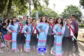 Comemoração dos 110 anos do Colégio no 2º Santíssimas Day 
