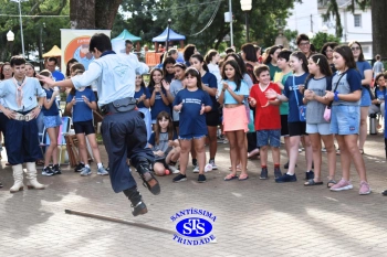 Comemoração dos 110 anos do Colégio no 2º Santíssimas Day 