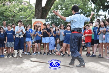 Comemoração dos 110 anos do Colégio no 2º Santíssimas Day 