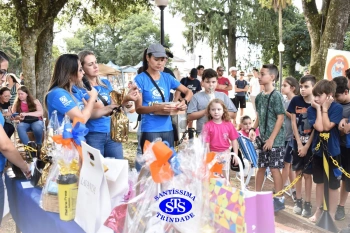Comemoração dos 110 anos do Colégio no 2º Santíssimas Day 
