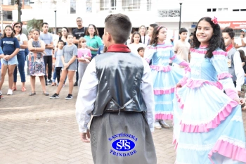 Comemoração dos 110 anos do Colégio no 2º Santíssimas Day 