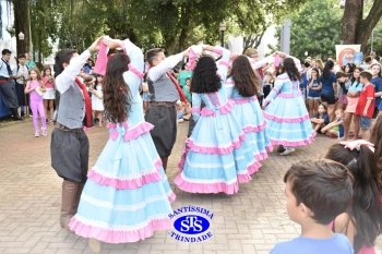Comemoração dos 110 anos do Colégio no 2º Santíssimas Day 