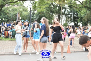 Comemoração dos 110 anos do Colégio no 2º Santíssimas Day 