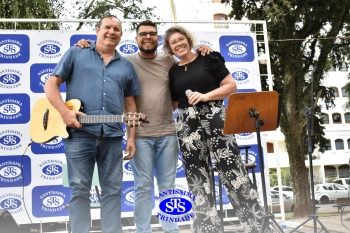 Comemoração dos 110 anos do Colégio no 2º Santíssimas Day 