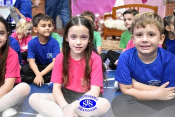 Homenagens às mães | 1º ano e 3º ano