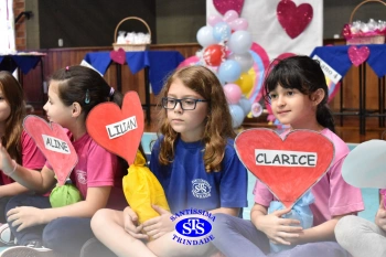 Homenagens às mães | 1º ano e 3º ano