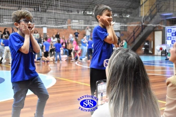 Homenagens às mães | 1º ano e 3º ano