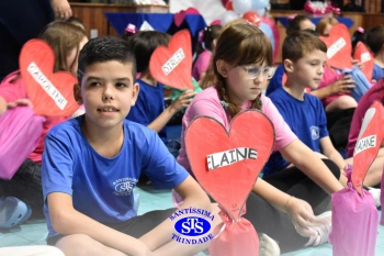 Homenagens às mães | 1º ano e 3º ano